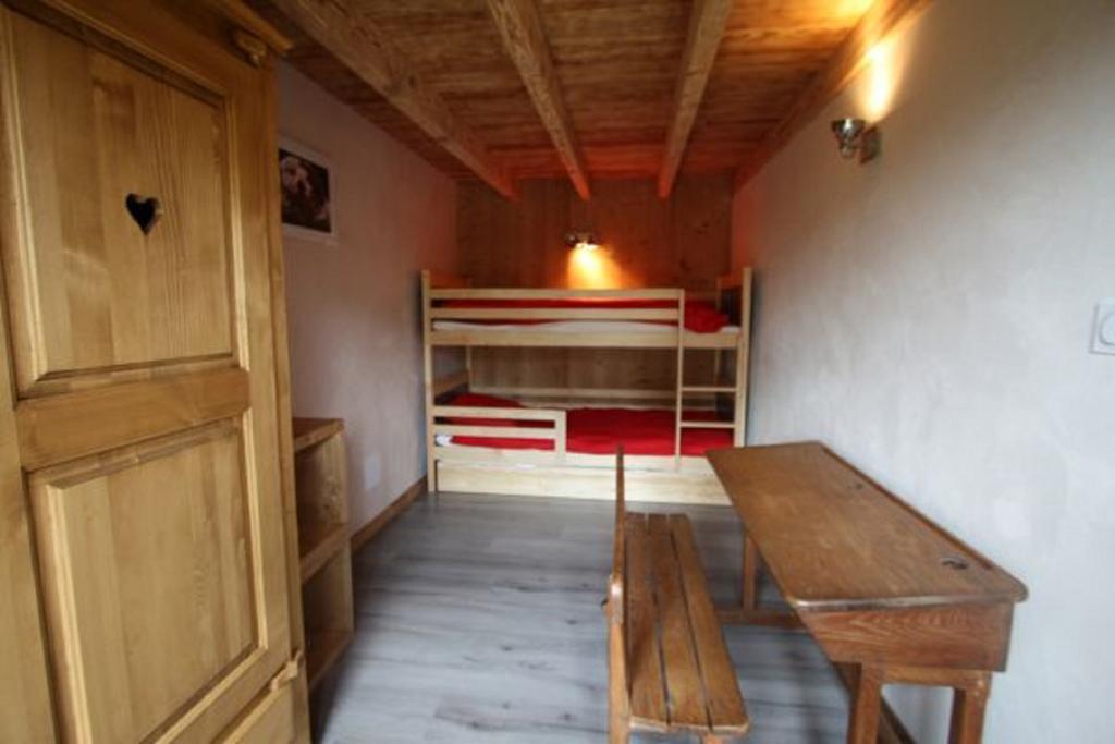 Gite Du Poirier Le Tholy Esterno foto